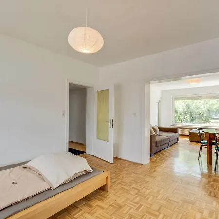 Charming In Fuldabrueck With Garden Apartamento *